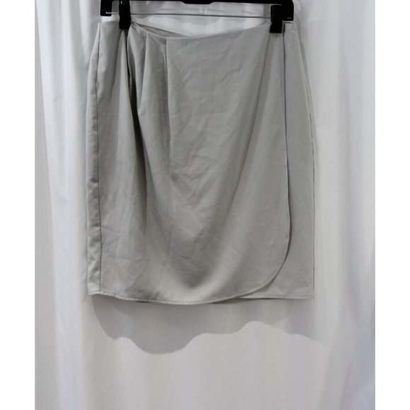 Banana Republic Factory Dresses & Skirts - Banana Republic Womens Grey Faux Wrap Short Skirt 4